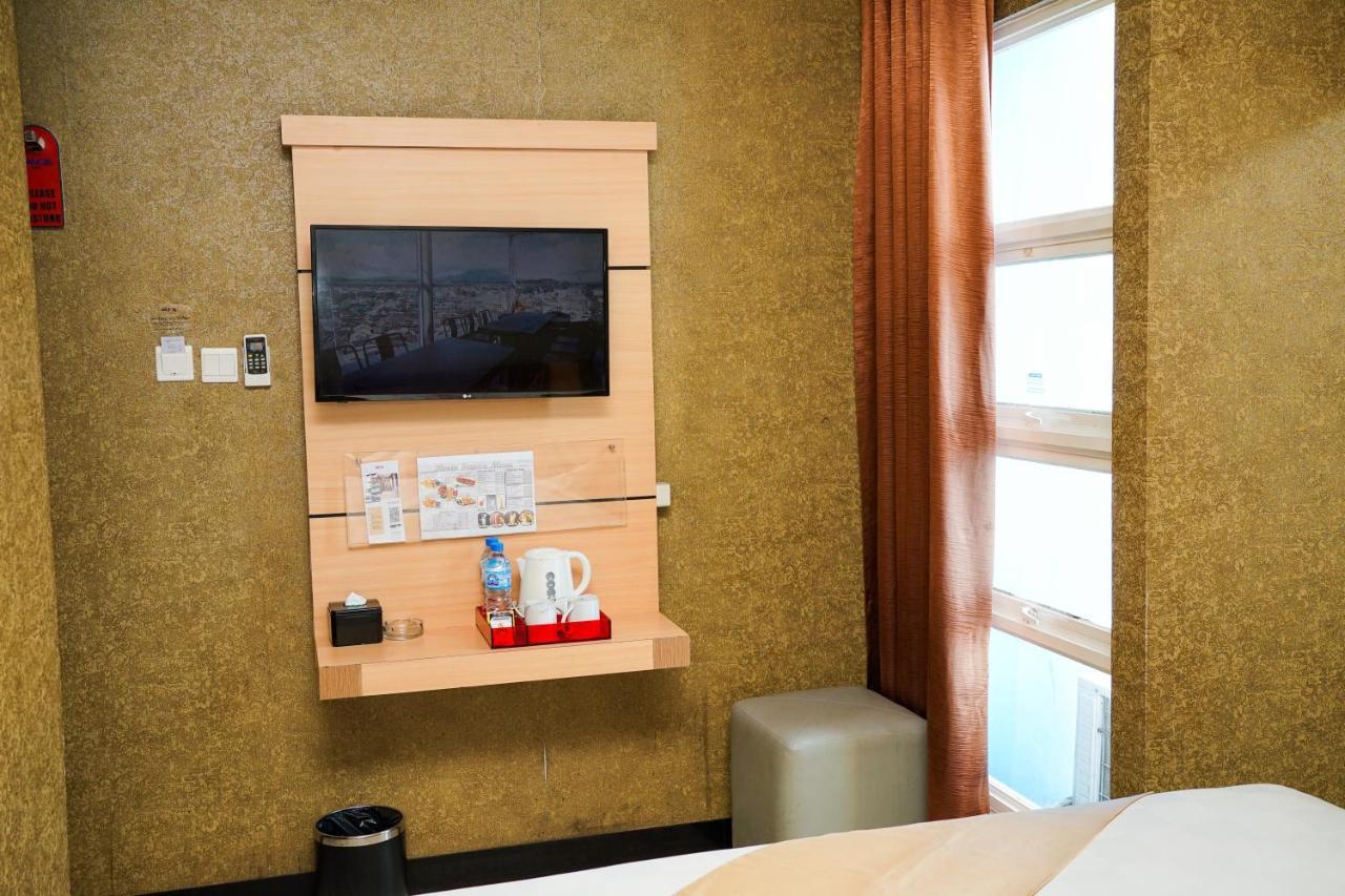 Jle'S ホテル マナド エクステリア 写真
